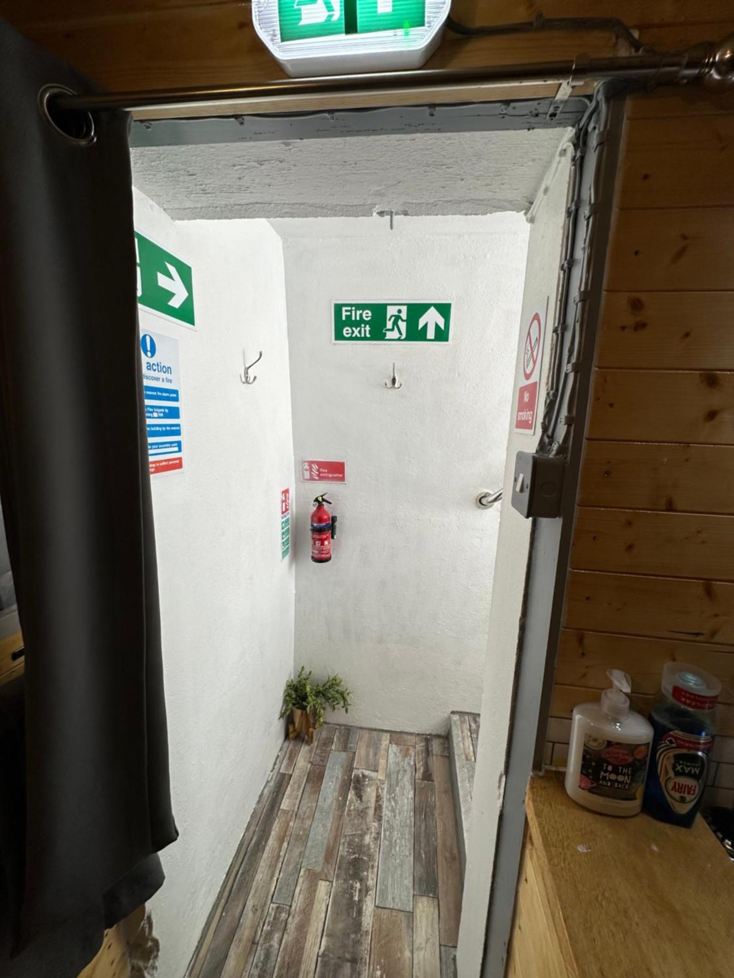 Ferienwohnung The Old Water Pumping Station Quirky Underground Hobbit House Penzance Exterior foto